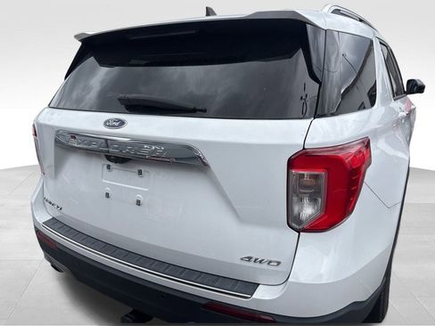 Used 2022 Ford Explorer Limited image 14