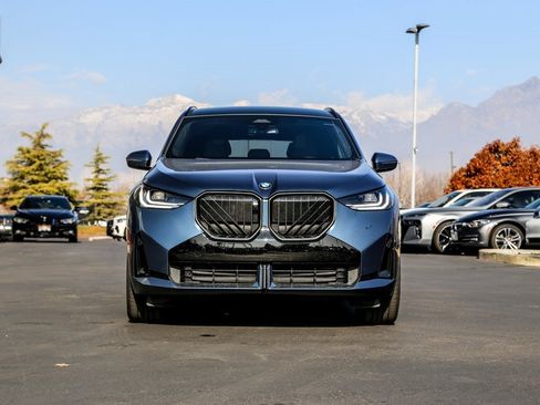Used 2026 BMW X3 xDrive30 w/ Premium Package image 8