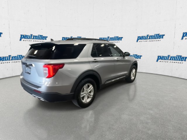 Certified 2023 Ford Explorer XLT w/ Equipment Group 202A AWD/4WD image 11