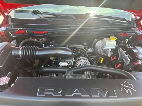 Used 2022 RAM 1500 Laramie AWD/4WD image 24