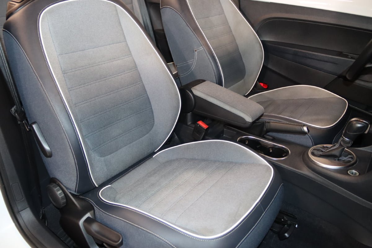 Used 2016 Volkswagen Beetle 1.8T Denim FWD image 61