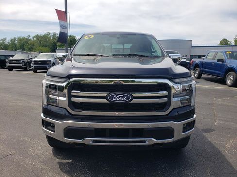 Used 2025 Ford F150 Lariat w/ Equipment Group 501A Mid AWD/4WD image 9