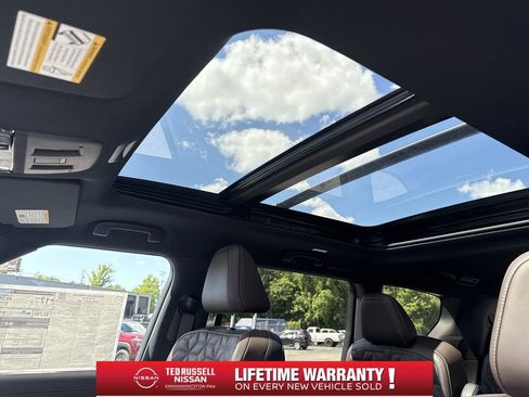 New 2025 Nissan Armada Platinum w/ Convenience Package image 25