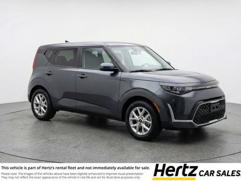 Used 2025 Kia Soul LX w/ LX Technology Package FWD image 1