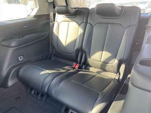 Used 2022 Jeep Grand Cherokee L Limited image 21