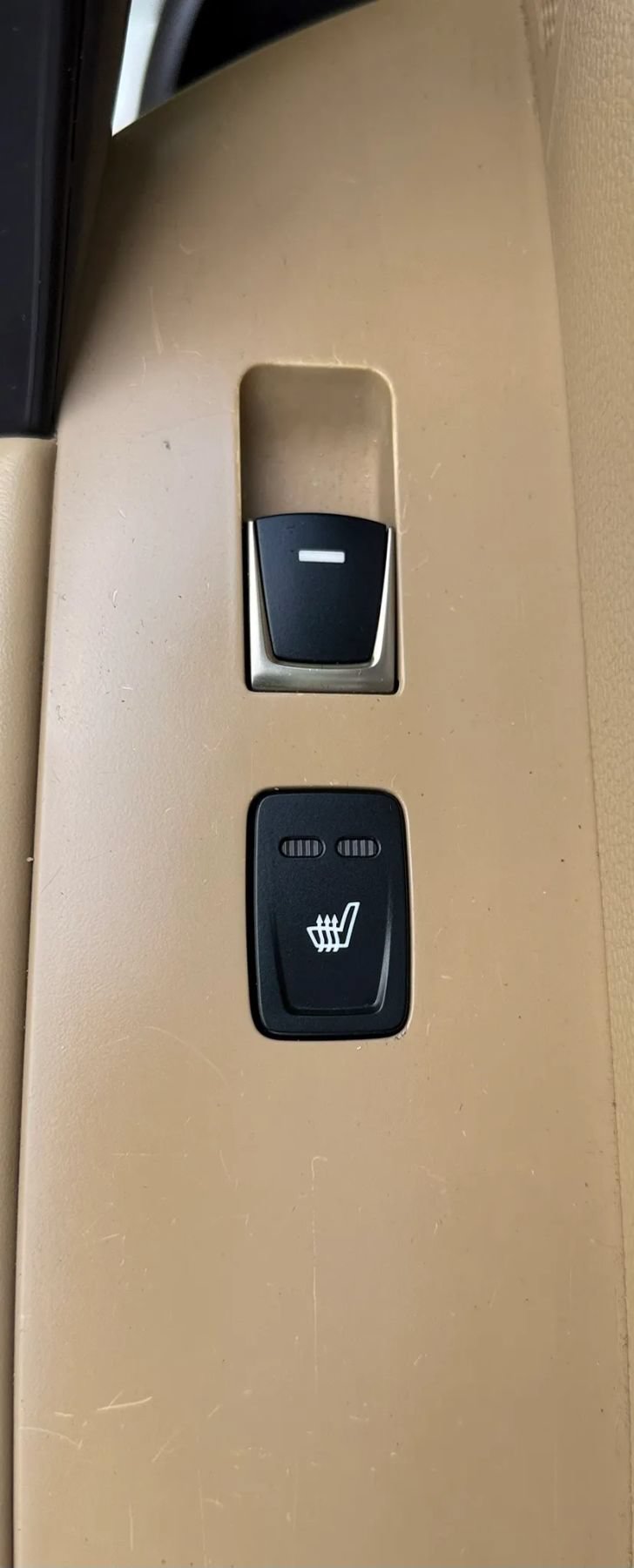Used 2013 Hyundai Azera w/ Technology Pkg FWD image 35