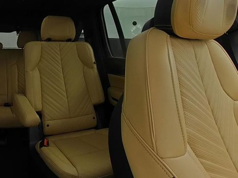 New 2025 Cadillac Escalade IQ Sport 2 w/ LPO, ONYX Package image 15