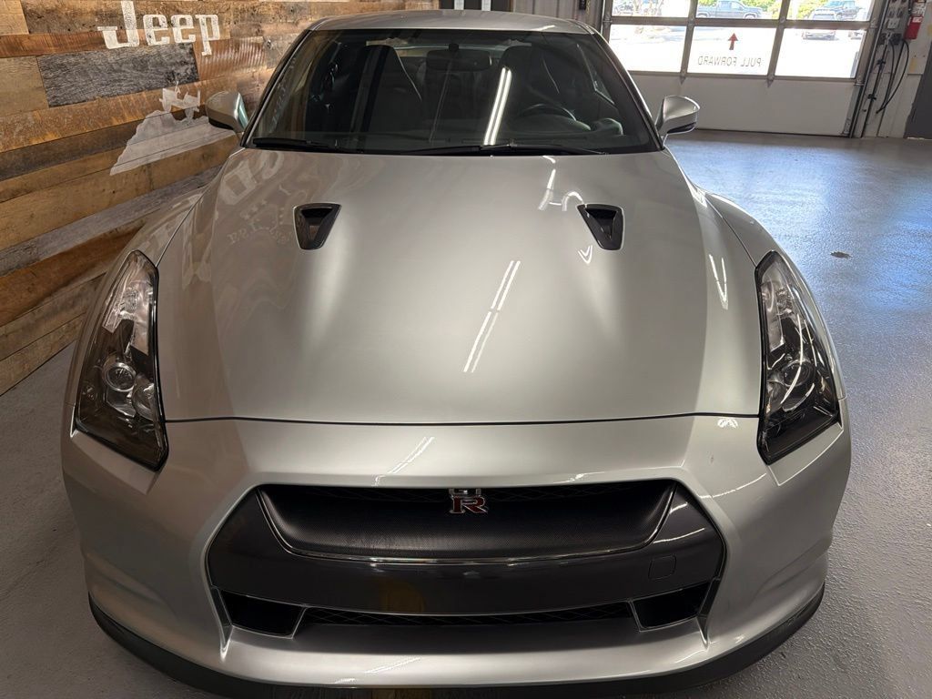 Used 2009 Nissan GT-R Premium AWD/4WD image 62