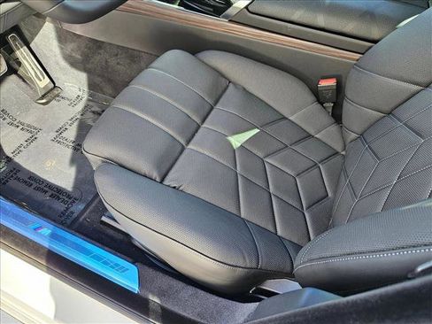 New 2025 BMW 760i xDrive w/ Executive Package image 4