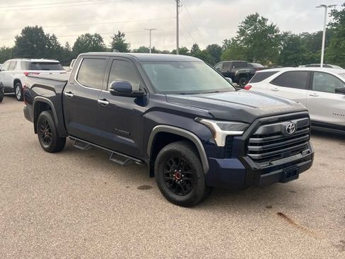 Used 2022 Toyota Tundra Limited AWD/4WD image 2