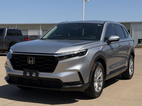 Used 2024 Honda CR-V EX image 2