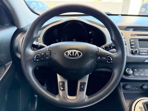 Used 2014 Kia Sportage LX image 19