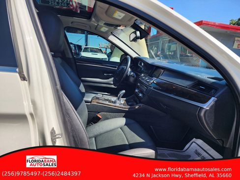 Used 2016 BMW 528i Sedan RWD image 10