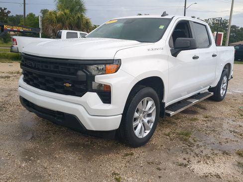 Certified 2022 Chevrolet Silverado 1500 Custom image 8