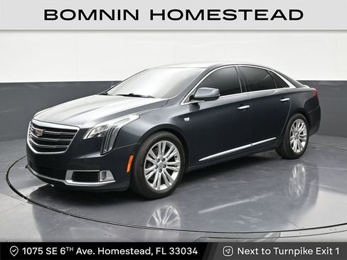 Used 2019 Cadillac XTS Luxury FWD image 1