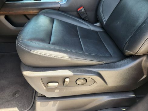 Used 2024 GMC Sierra 1500 SLT AWD/4WD image 22