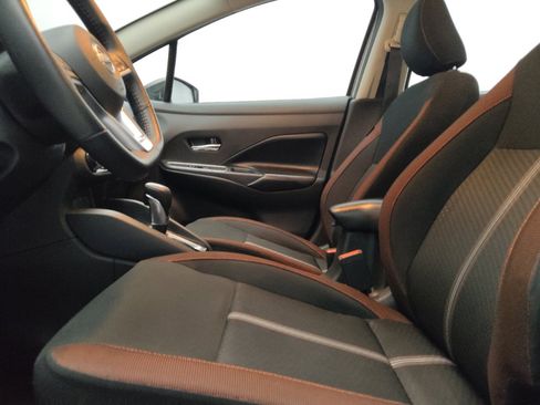 Used 2025 Nissan Versa SR w/ Trunk Package FWD image 17