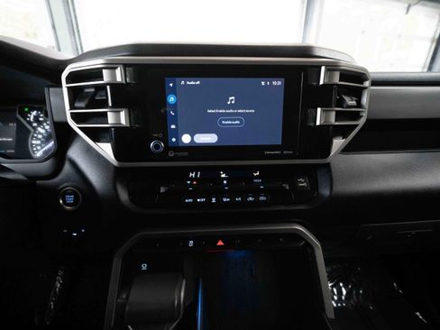 Used 2022 Toyota Tundra SR5 w/ Convenience Package image 17