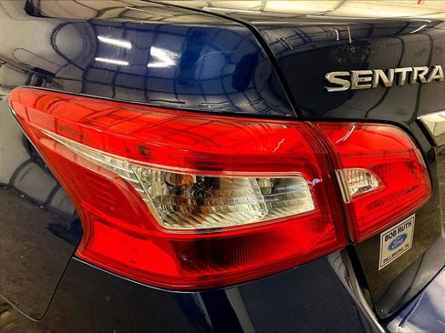 Used 2018 Nissan Sentra SV FWD image 28