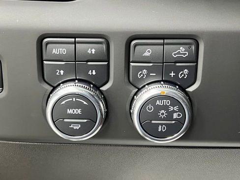 Used 2025 GMC Sierra 1500 Denali Ultimate AWD/4WD image 32