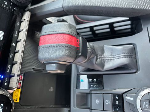 Used 2025 Toyota Tacoma TRD Pro AWD/4WD image 25