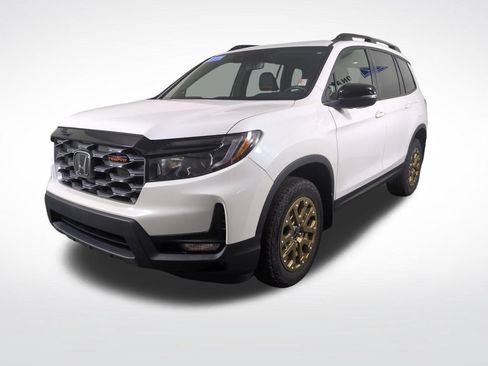 Certified 2023 Honda Passport TrailSport image 1