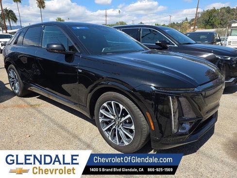 Used 2024 Cadillac Lyriq Sport AWD/4WD image 10