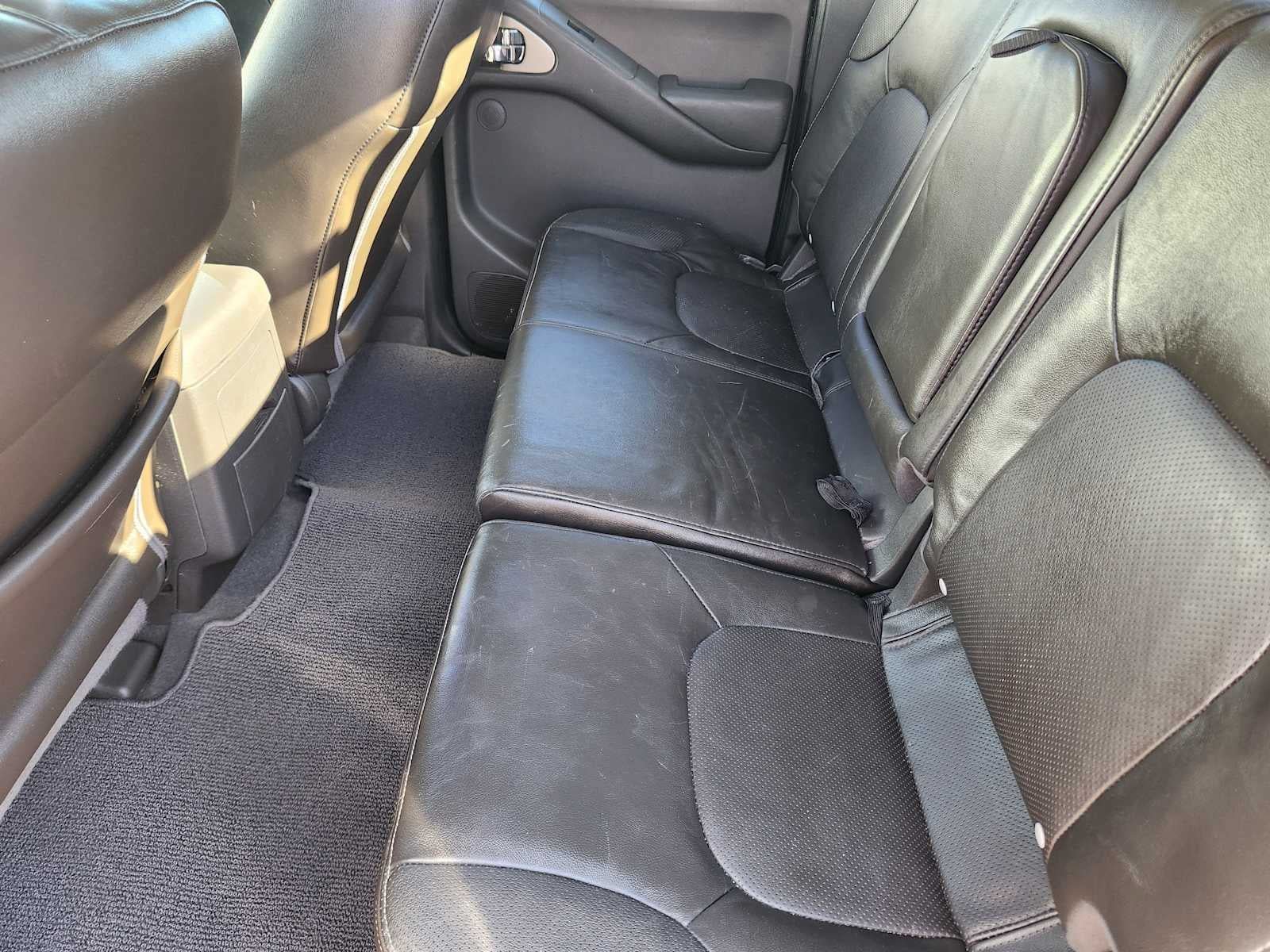 Used 2019 Nissan Frontier PRO-4X w/ Pro-4x Luxury Package AWD/4WD image 9