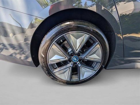 Used 2023 BMW i4 eDrive35 RWD image 25