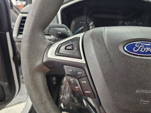 Used 2014 Ford Fusion SE FWD image 11