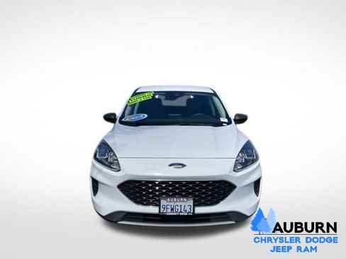 Used 2022 Ford Escape SE FWD image 2