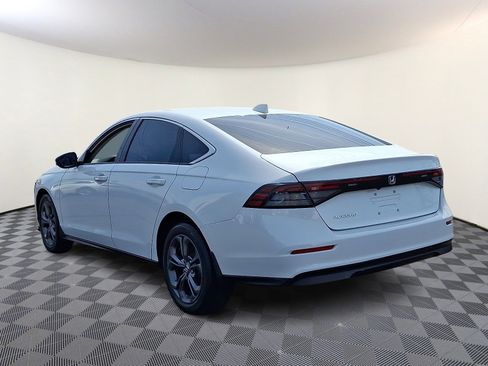 Used 2023 Honda Accord EX image 5