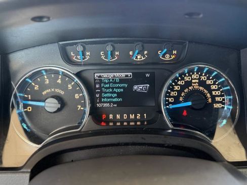 Used 2014 Ford F150 XLT w/ Equipment Group 302A Luxury image 27