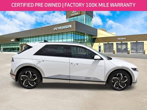Certified 2024 Hyundai Ioniq 5 Limited RWD image 4