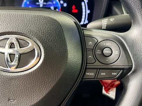 Used 2026 Toyota Corolla LE FWD image 19