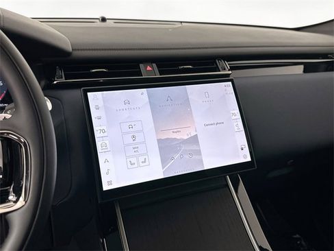 Used 2026 Land Rover Range Rover Velar Dynamic SE image 12