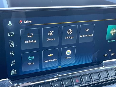 Used 2024 Chevrolet Silverado 2500 ZR2 w/ ZR2 Bison Edition image 9