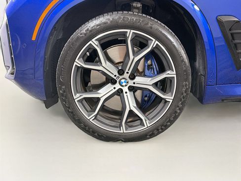 Used 2025 BMW X5 M60i AWD/4WD image 33