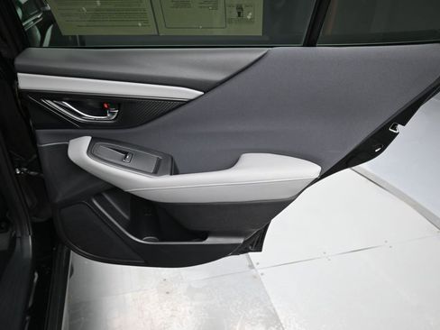 Used 2023 Subaru Outback Premium image 32