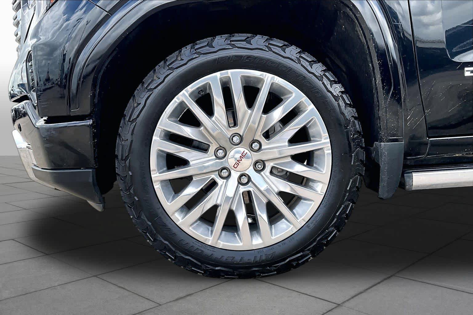 Used 2022 GMC Sierra 1500 Denali AWD/4WD image 11