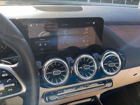 Certified 2023 Mercedes-Benz GLA 250 4MATIC image 6