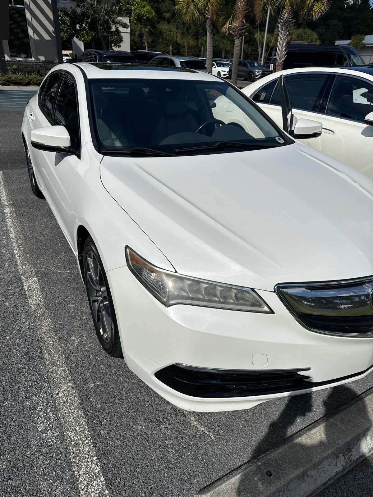 Used 2016 Acura TLX w/ Technology Package FWD image 1