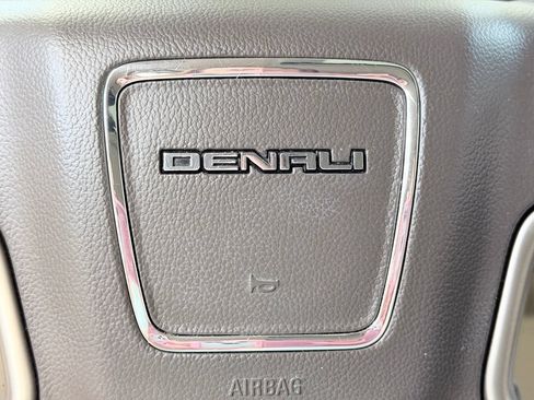 Used 2018 GMC Yukon Denali AWD/4WD image 52