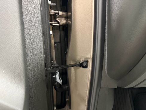 Used 2019 Buick Envision Premium image 25