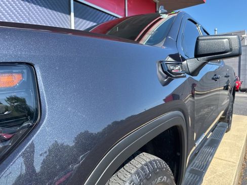 Used 2023 GMC Sierra 1500 Elevation AWD/4WD image 17