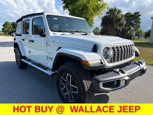Used 2024 Jeep Wrangler Unlimited Sahara w/ Safety Group AWD/4WD image 2