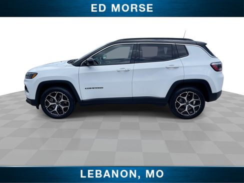 Used 2025 Jeep Compass Limited AWD/4WD image 5