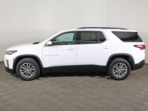 Used 2023 Chevrolet Traverse LT FWD image 18
