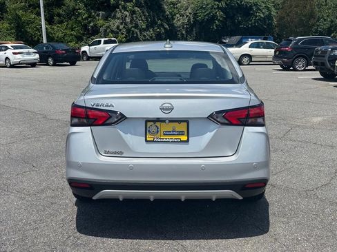 Used 2025 Nissan Versa SV FWD image 25