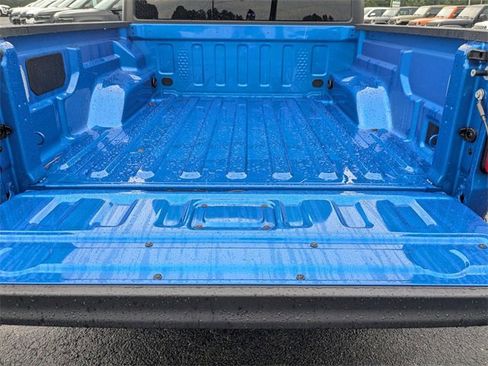 New 2025 Jeep Gladiator Sport image 25